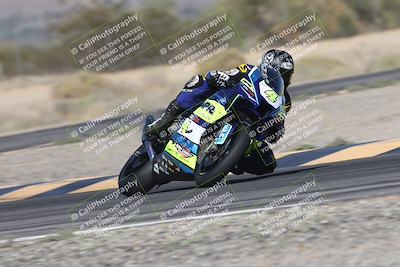 media/Oct-30-2025-Racers Edge (Thu) [[dabbdaf680]]/2-A Group/Session 5 (Turn 6)/